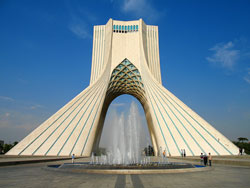 میدان امام